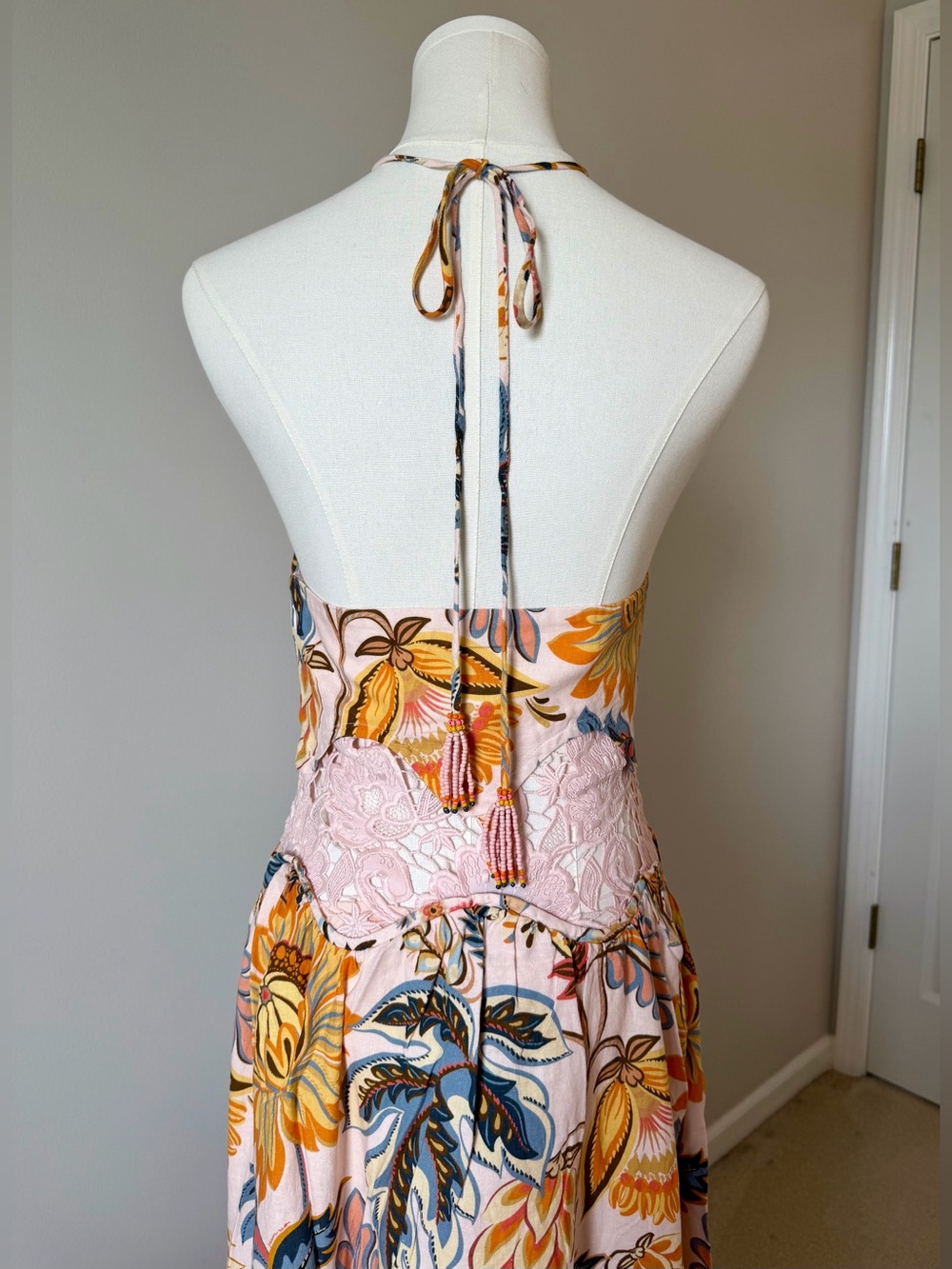 FARM Rio Ligia Floral Light Pink Lace Maxi Dress NWT - Size S/M/L - Picture 7 of 14